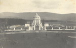 Celkovy pohlad na mauzleum krtko pred jeho dokoncenm